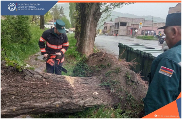 ՆԳՆ ՓԾ-ն արձագանքում է քամու հետևանքով վնասների վերաբերյալ բոլոր ահազանգերին՝ ցուցաբերելով համապատասխան օգնություն